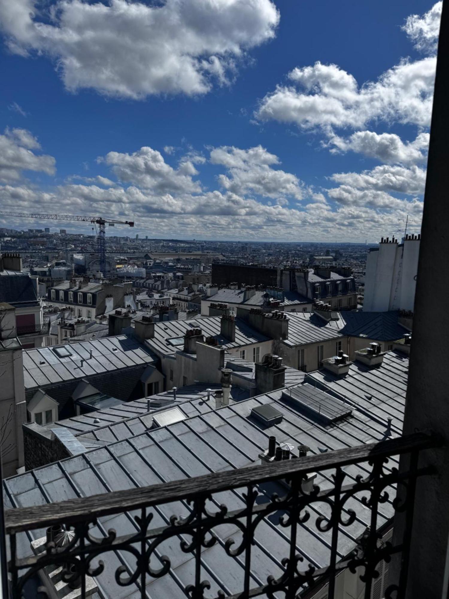 Spacieux Appartement A 50M Du Sacre Coeur - Magnifique Vue ปารีส ภายนอก รูปภาพ